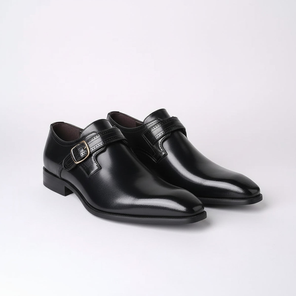 Chaussures Pour Hommes Laquées Avec Détails Raffinés Pour Occasions Formelles