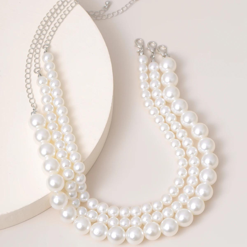 Collier de perles multi-couches