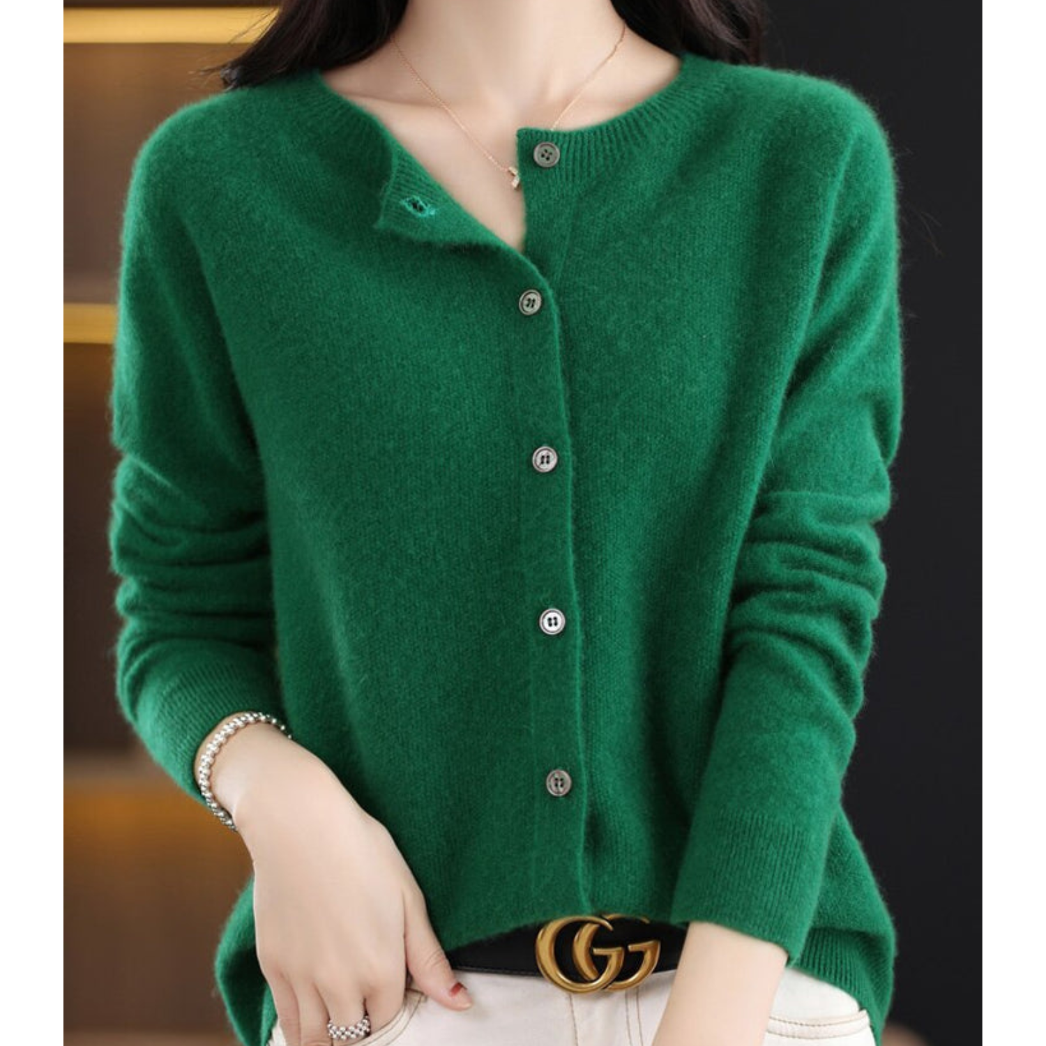 Pull Femme Col en V en Laine Pure Ajusté 5