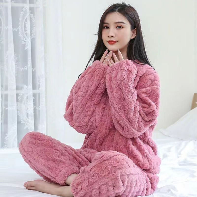 Pyjama chaud en polaire pour femmes