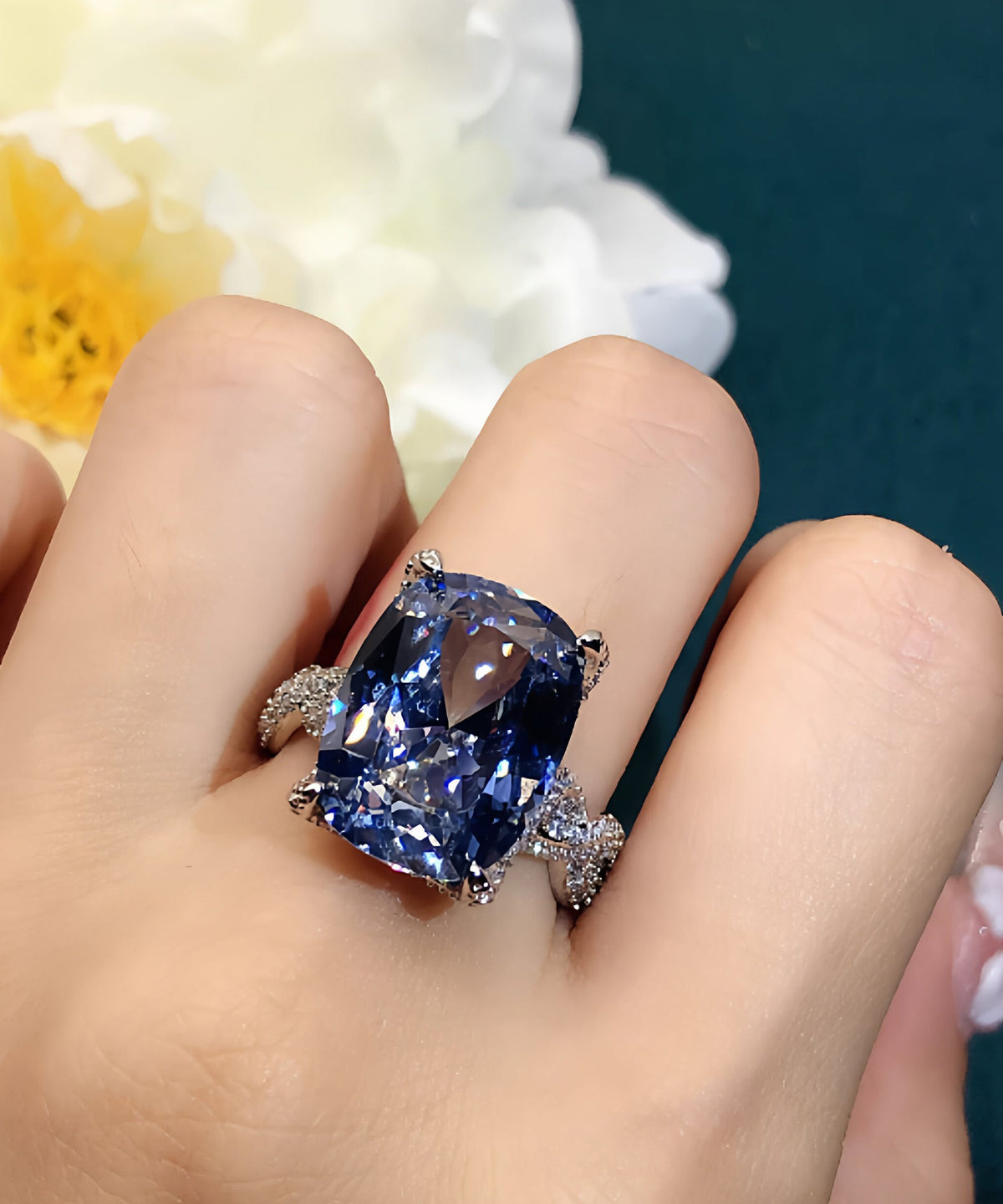 Anneaux Femme Design Art Vert avec Cristal de Zircon 1