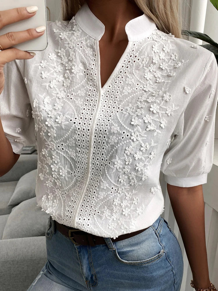 Blouse Femme Chic à Manches Courtes avec Broderie Florale 0