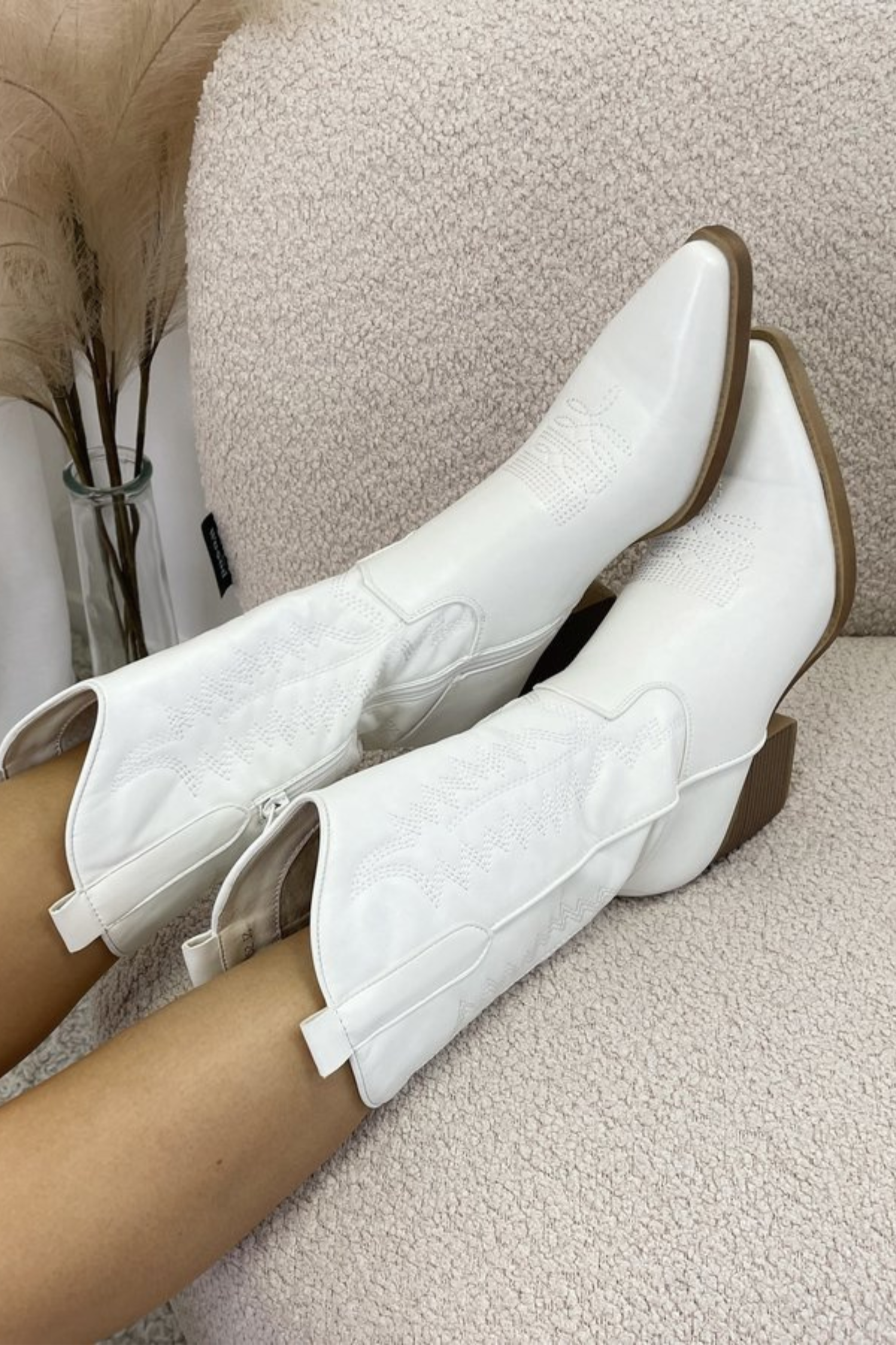 Bottes Cowboy pour Femmes en Cuir Élégant