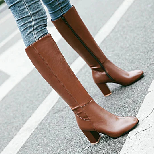 Bottes à Talons Hauts pour Femmes Élégantes 3
