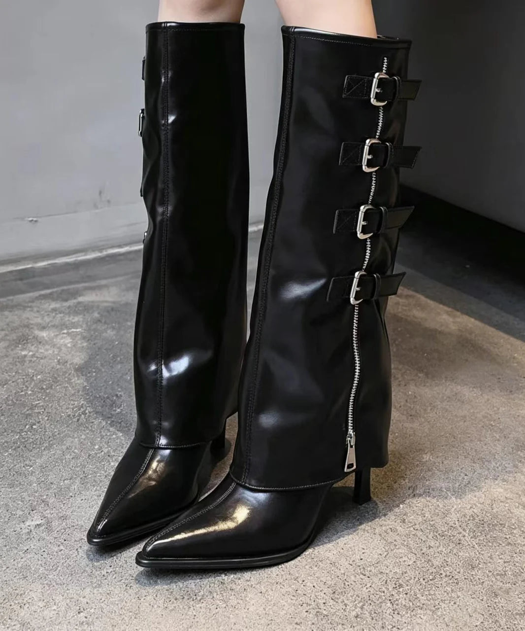 Bottes hautes à talons aiguilles et bride à boucle pour femme 4