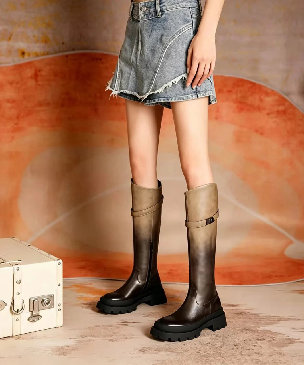 Bottes hautes femme style vintage à talon compensé 2