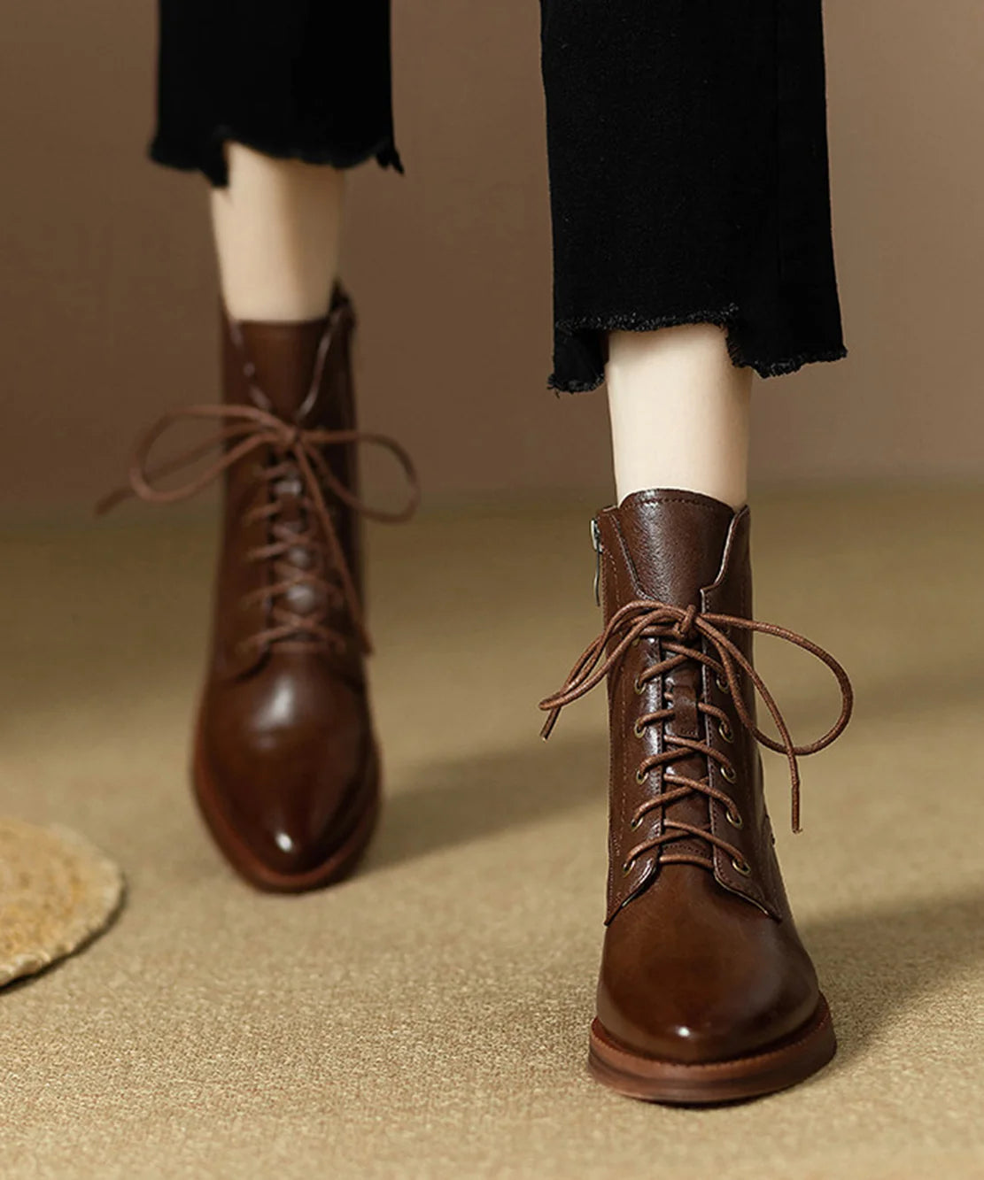 Bottines à lacets pour femme bout pointu 3
