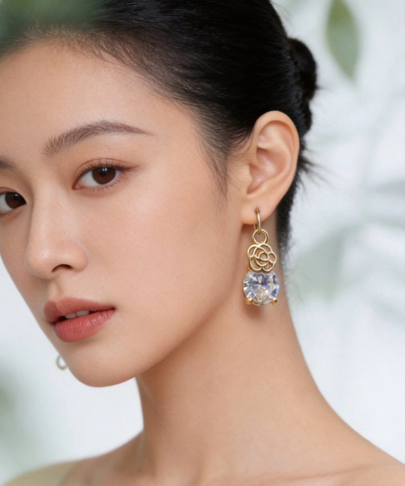 Boucles D'oreilles Pendantes Femme Design Raffiné Avec Pierres Précieuses 3