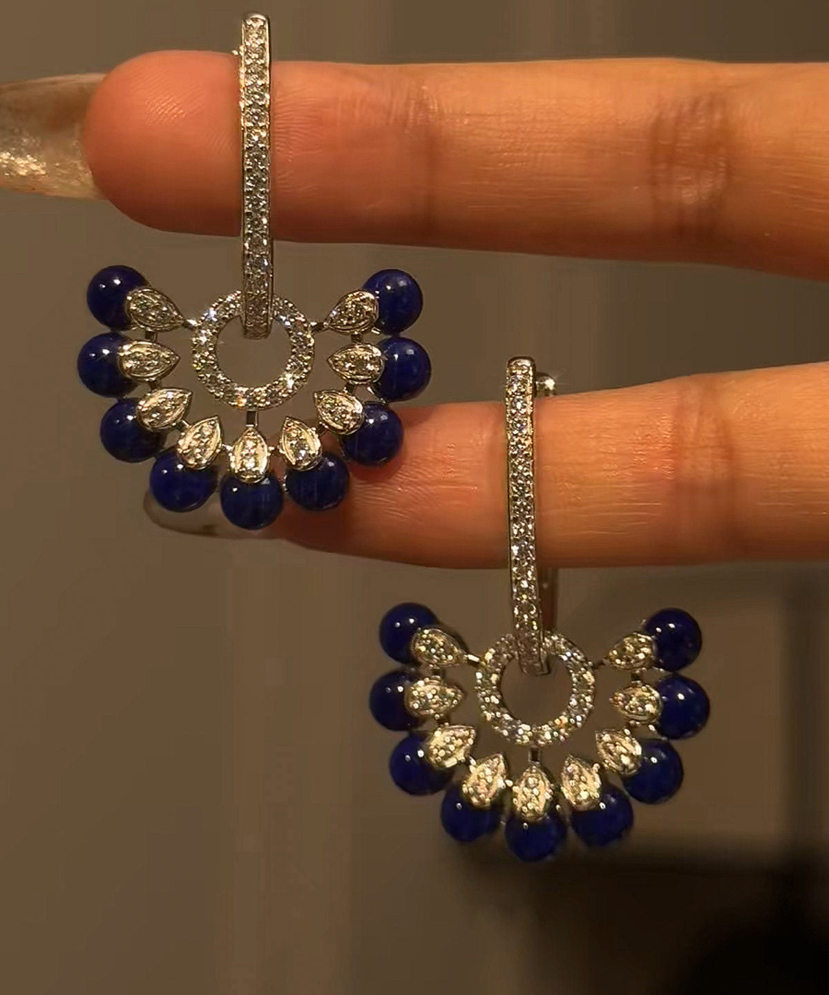 Boucles D'oreilles Pendantes Femme Floral Avec Pompon En Verre Et Zircon 1