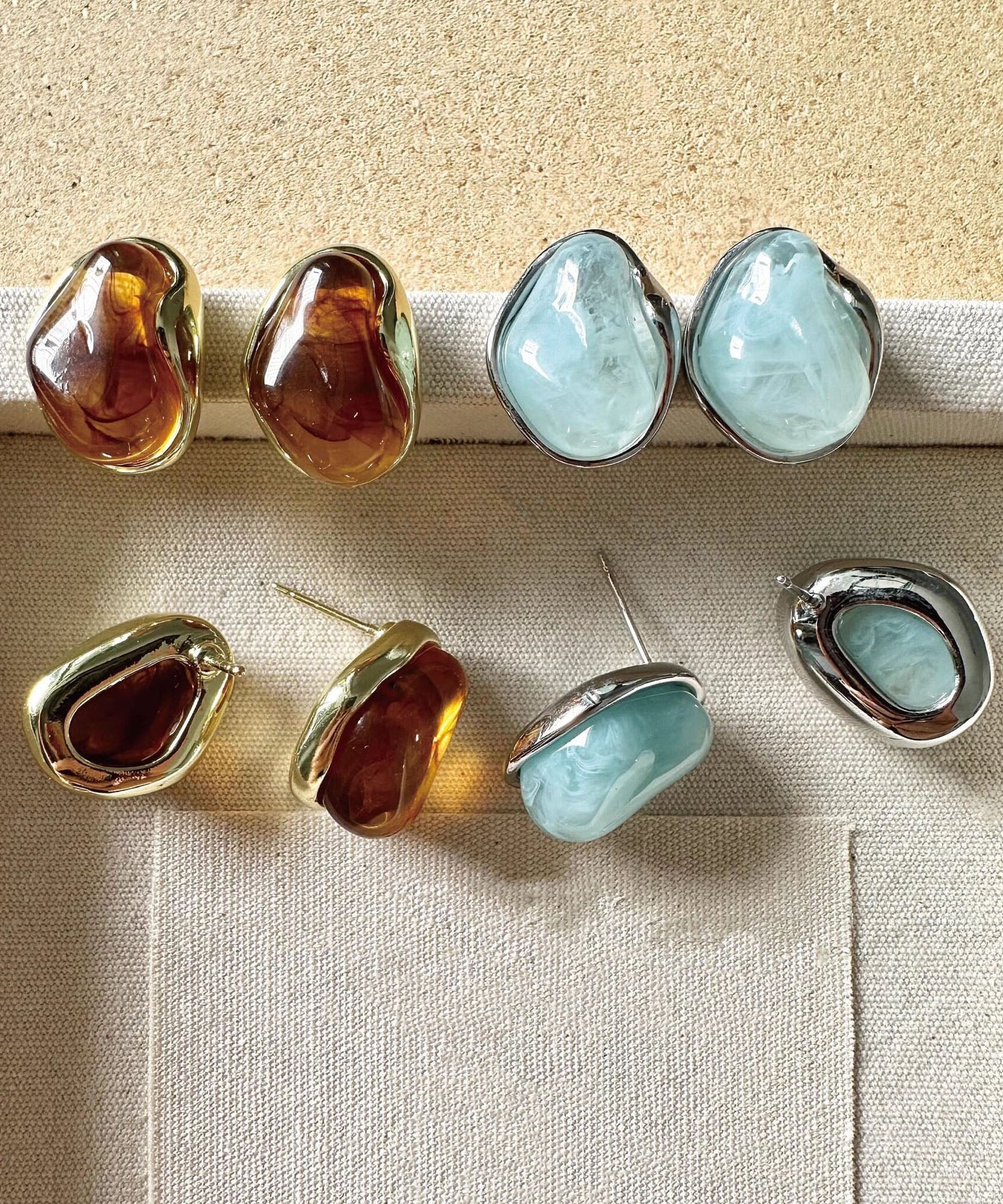 Boucles d’oreilles asymétriques pour femme style moderne 0
