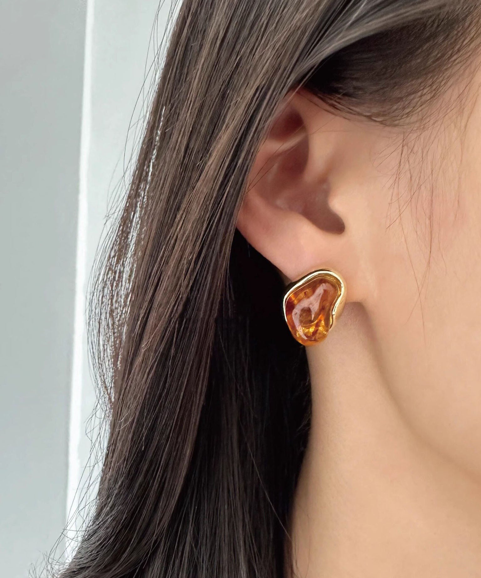Boucles d’oreilles asymétriques pour femme style moderne 2