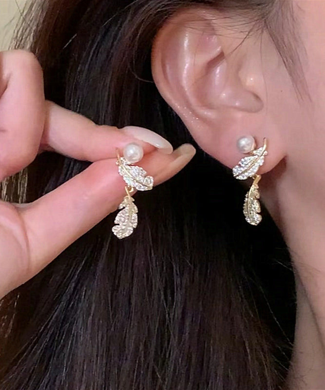 Boucles d'oreilles femme style plume et perles en cuivre doré 3