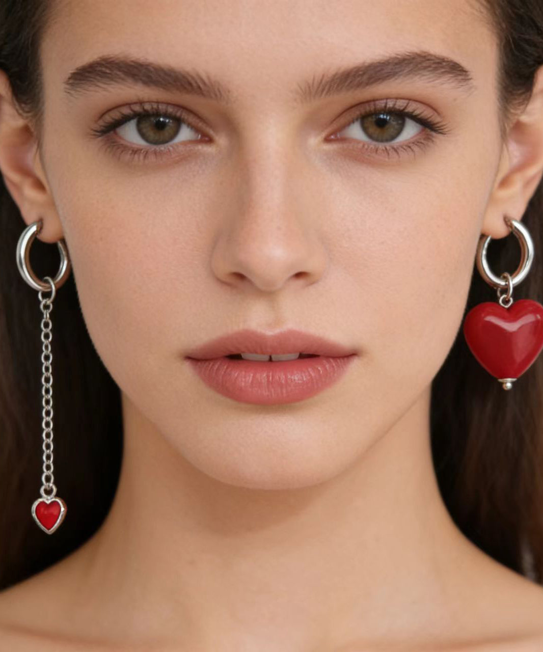 Boucles d'oreilles pendantes asymétriques pour femme 1