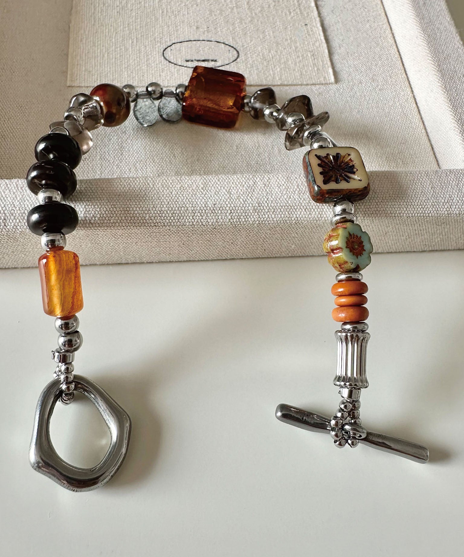Bracelet Femme Design Original Boucle OT 3