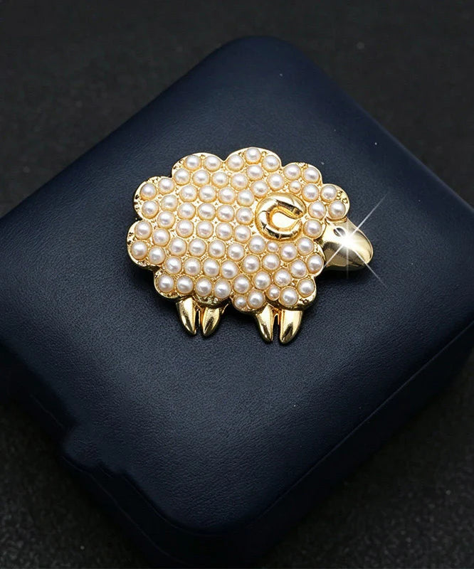 Broche Femme Motif Mouton Raffiné 2