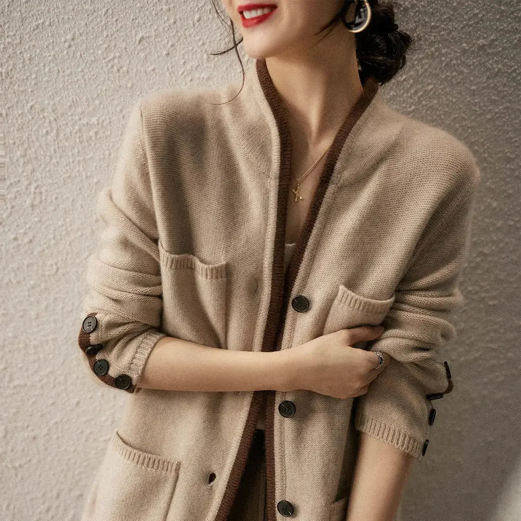 Cardigan Ample en Tricot Doux pour Femme 2
