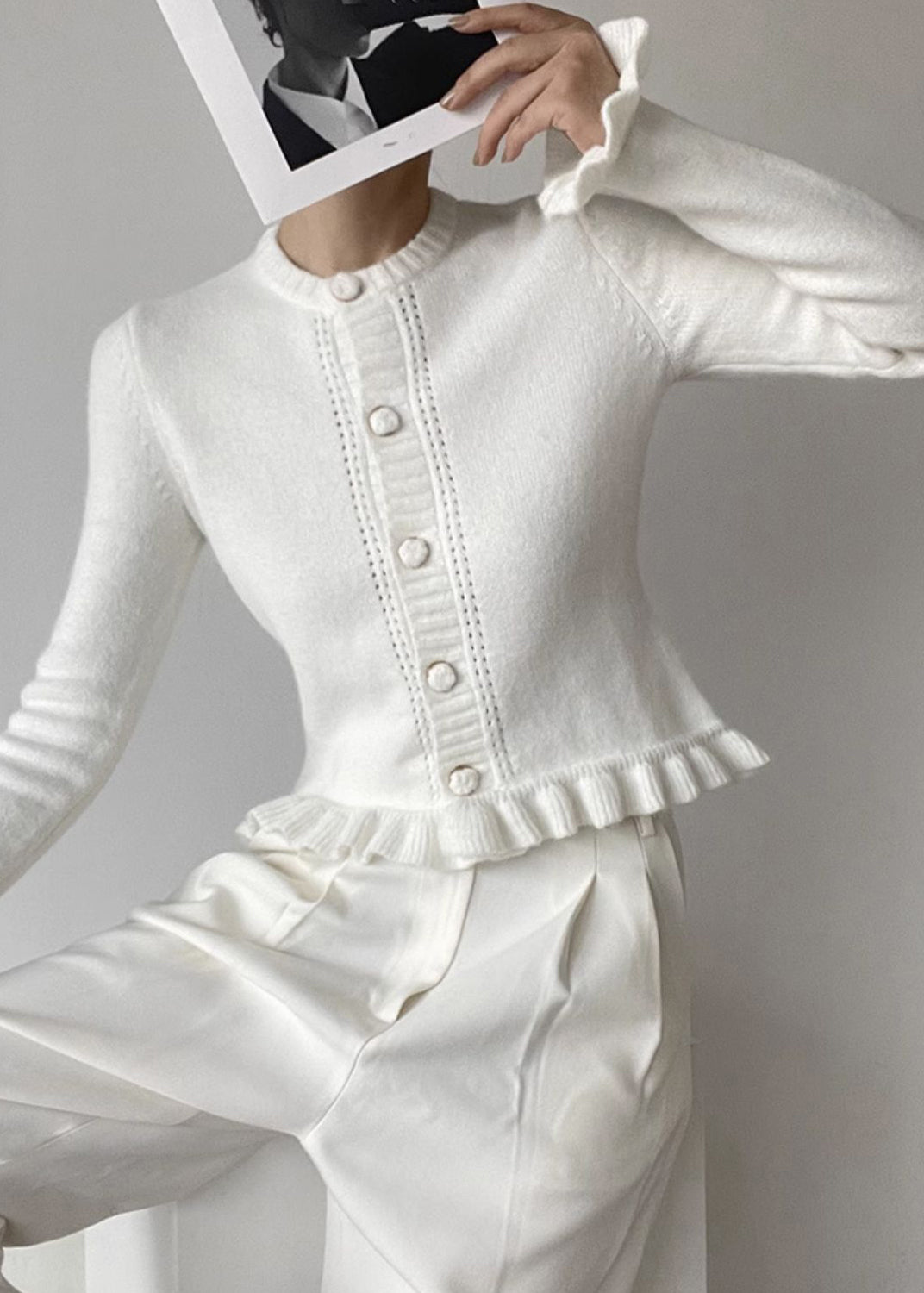 Cardigan Femme Ajusté à Col Rond avec Volants 3