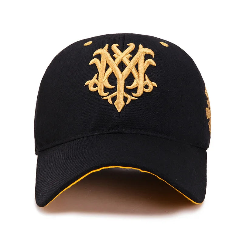 Casquette Brodée Loup Ajustable 1