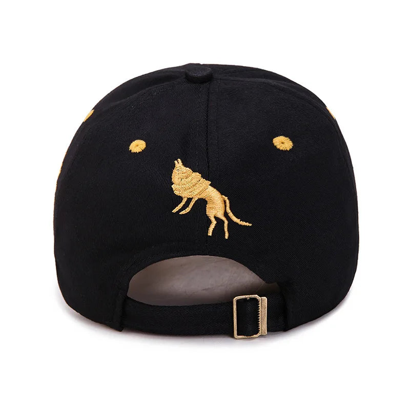 Casquette Brodée Loup Ajustable 4