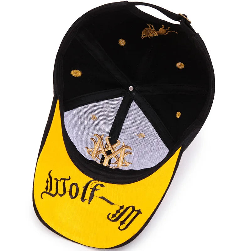 Casquette Brodée Loup Ajustable 5