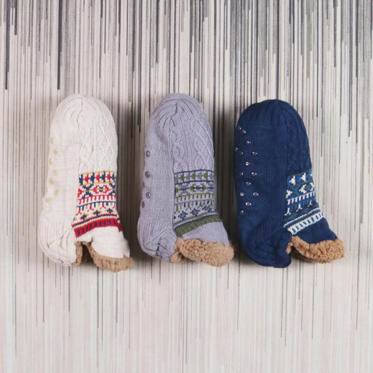 Chaussettes d'intérieur chaudes et antidérapantes pour l'hiver 5