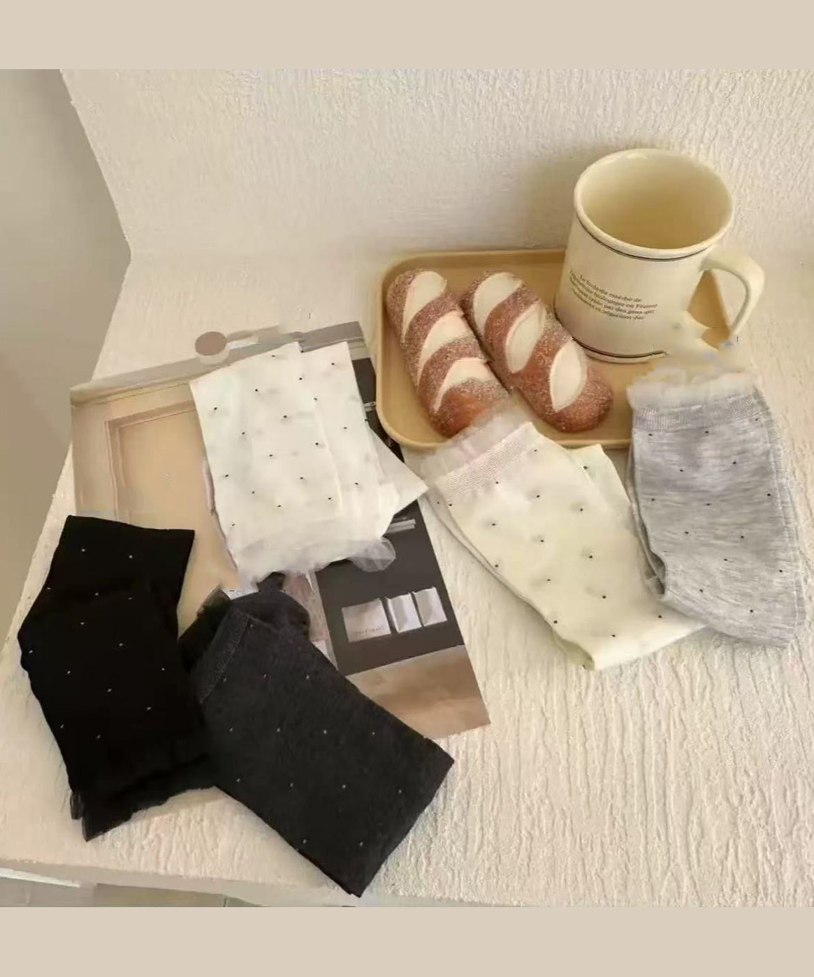 Chaussettes mi-mollet patchwork à pois pour femme 4