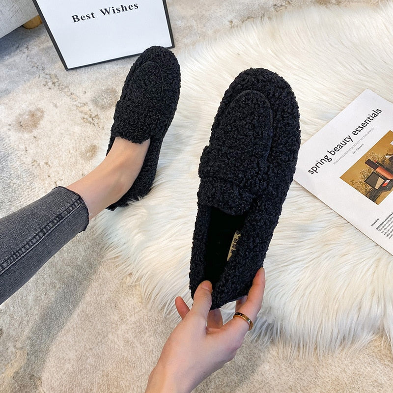 Chaussons Femme Antidérapants en Peluche Douce pour Intérieur 4