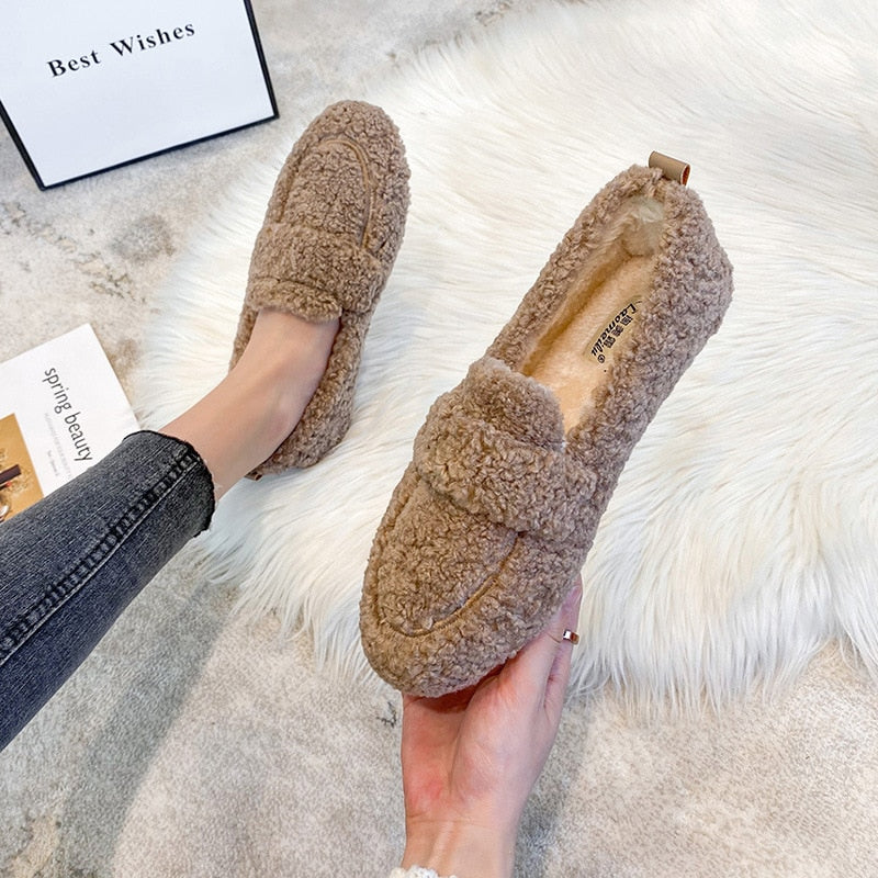 Chaussons Femme Antidérapants en Peluche Douce pour Intérieur 6