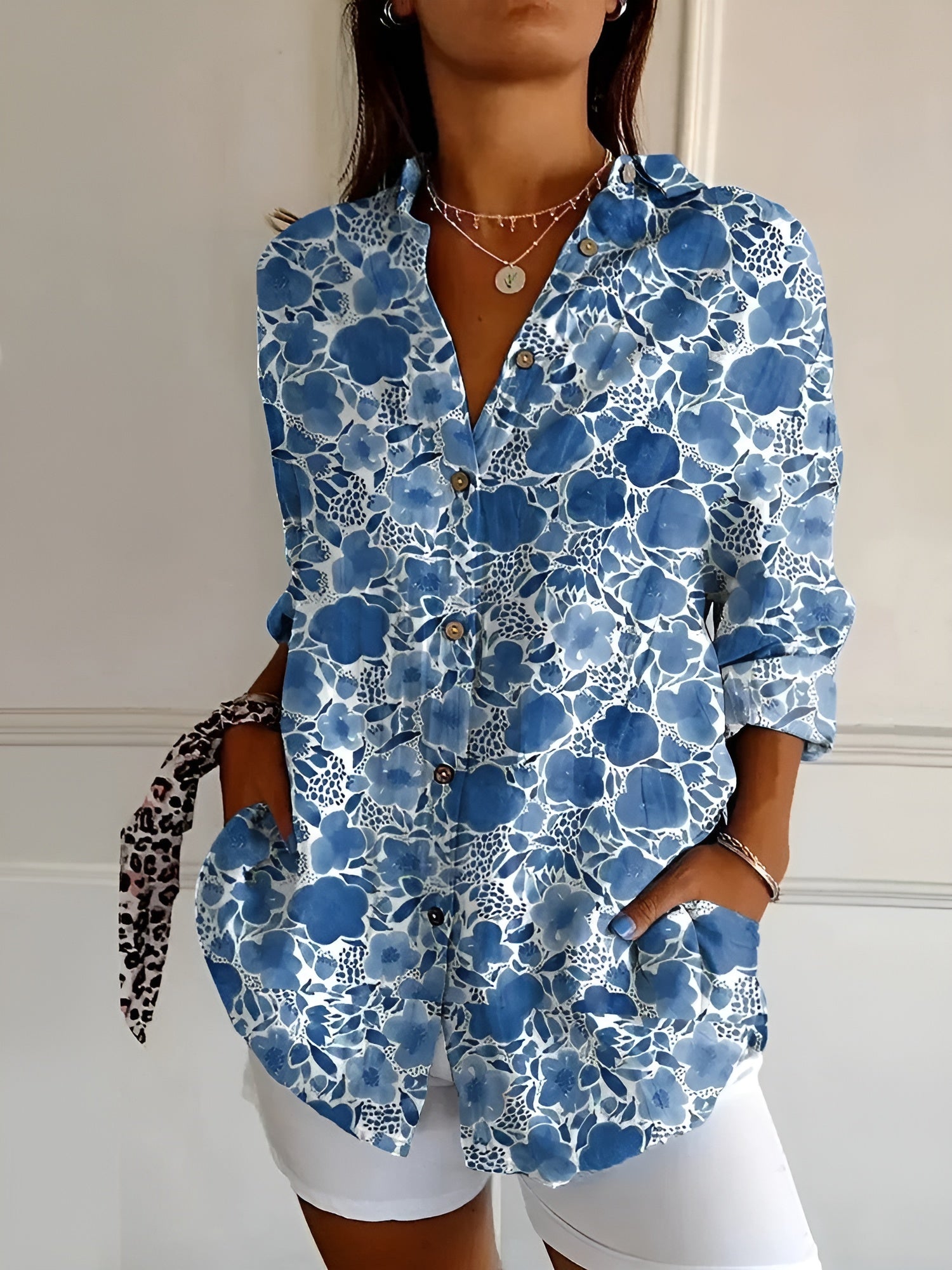 Chemise à boutons pour femmes en tissu léger à motif floral 5