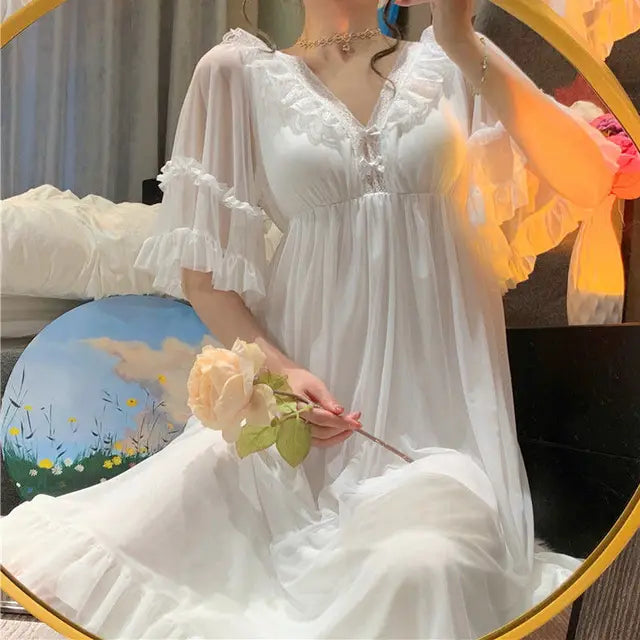 Chemise de Nuit Femme en Dentelle Florale 17
