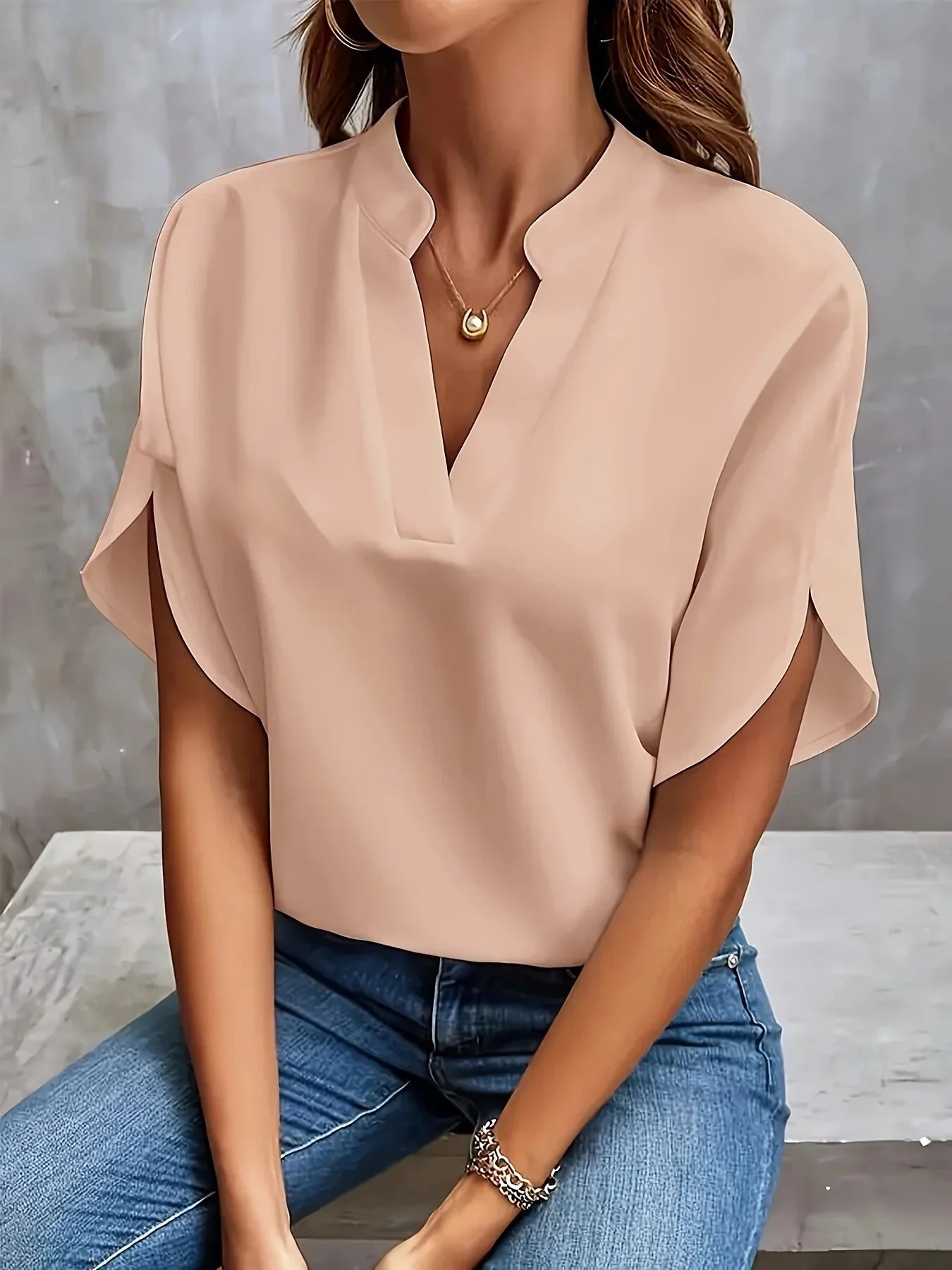 Chemisier Femme Chic Avec Décolleté En V Élégant 5