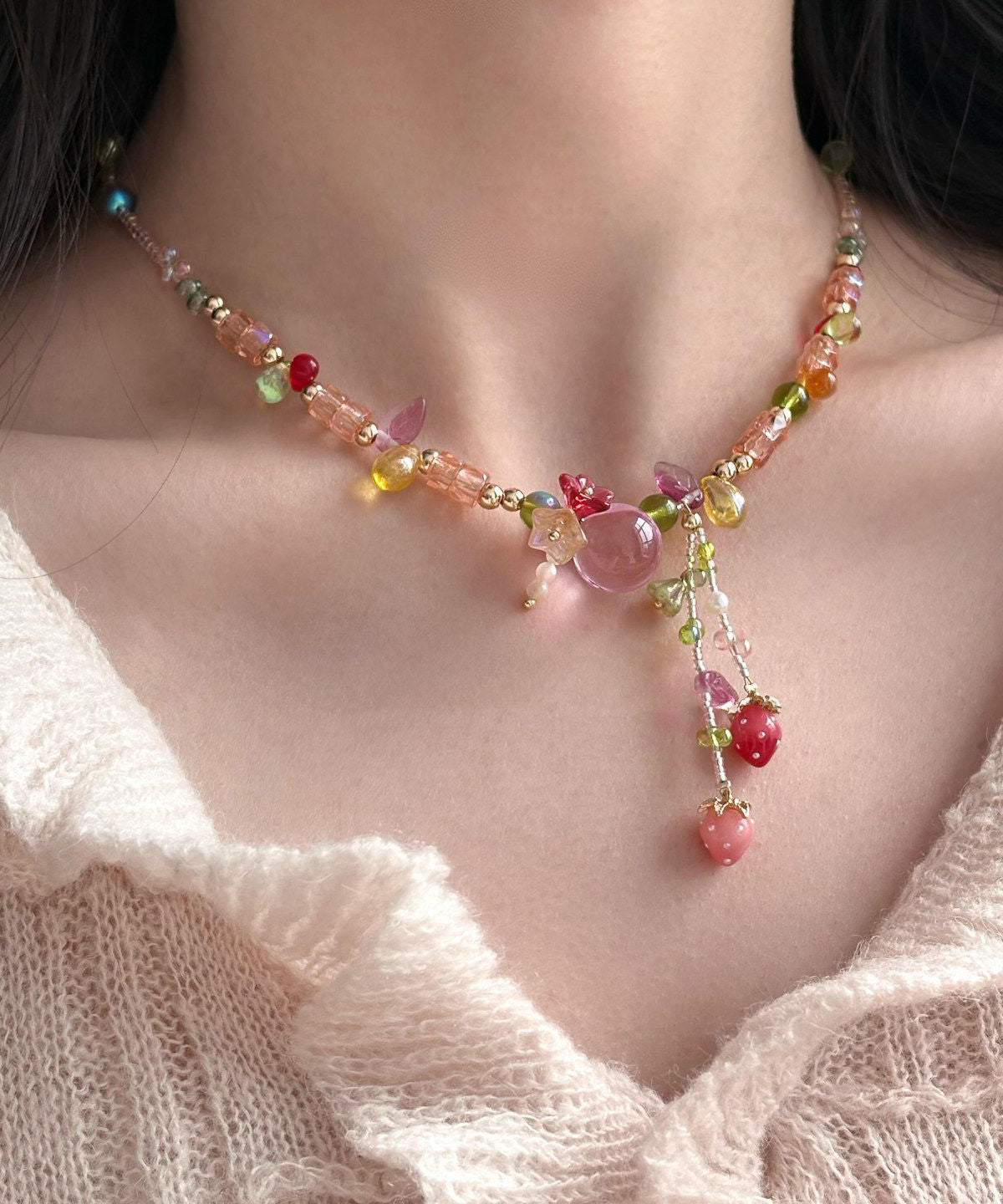 Collier Femme Pendentif Fraise Asymétrique Multicolore 0