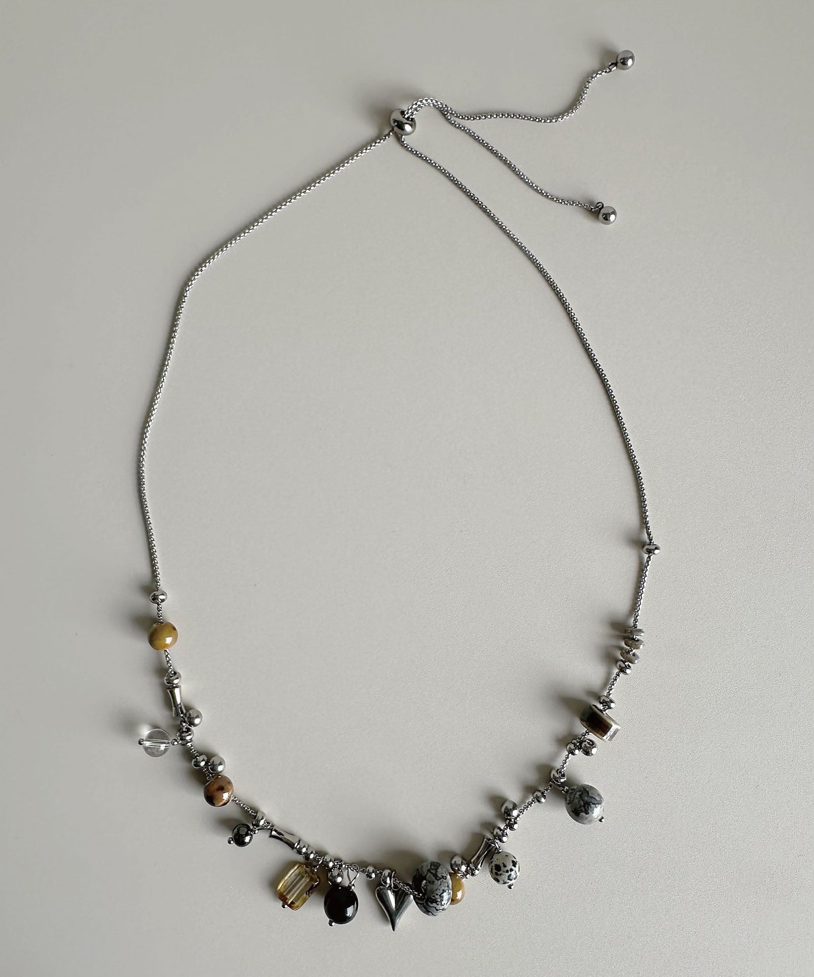 Collier Long pour Femme avec Pendentif Pierre Naturelle 4