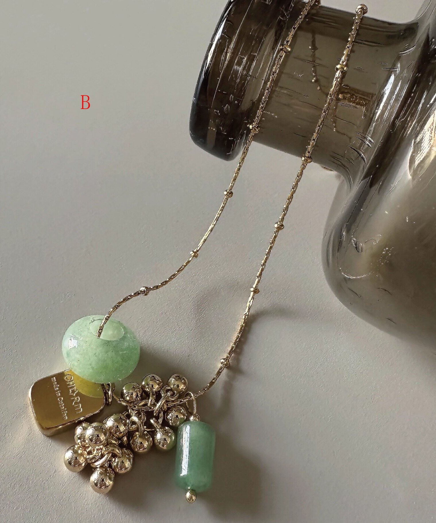 Collier Pendentif Femme Design Original avec Pierre de Jade Naturelle 4