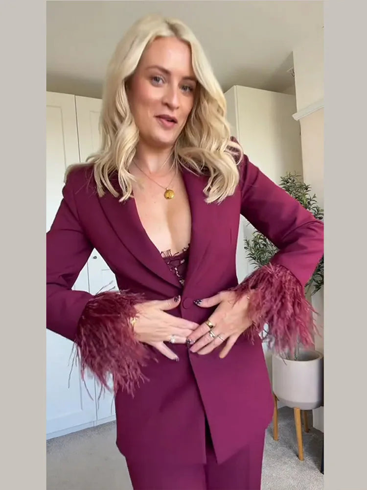 Ensemble Femme Blazer et Pantalon à Plumes 4