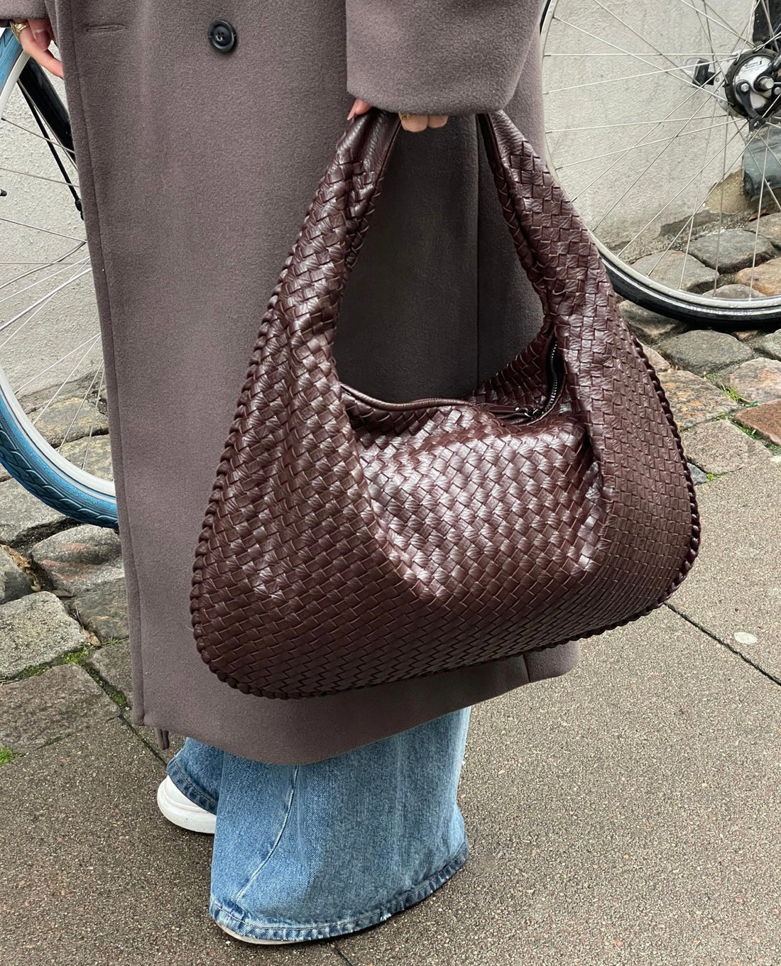 Sac Femme Fourre Tout Élégant en Polyester Durable 4