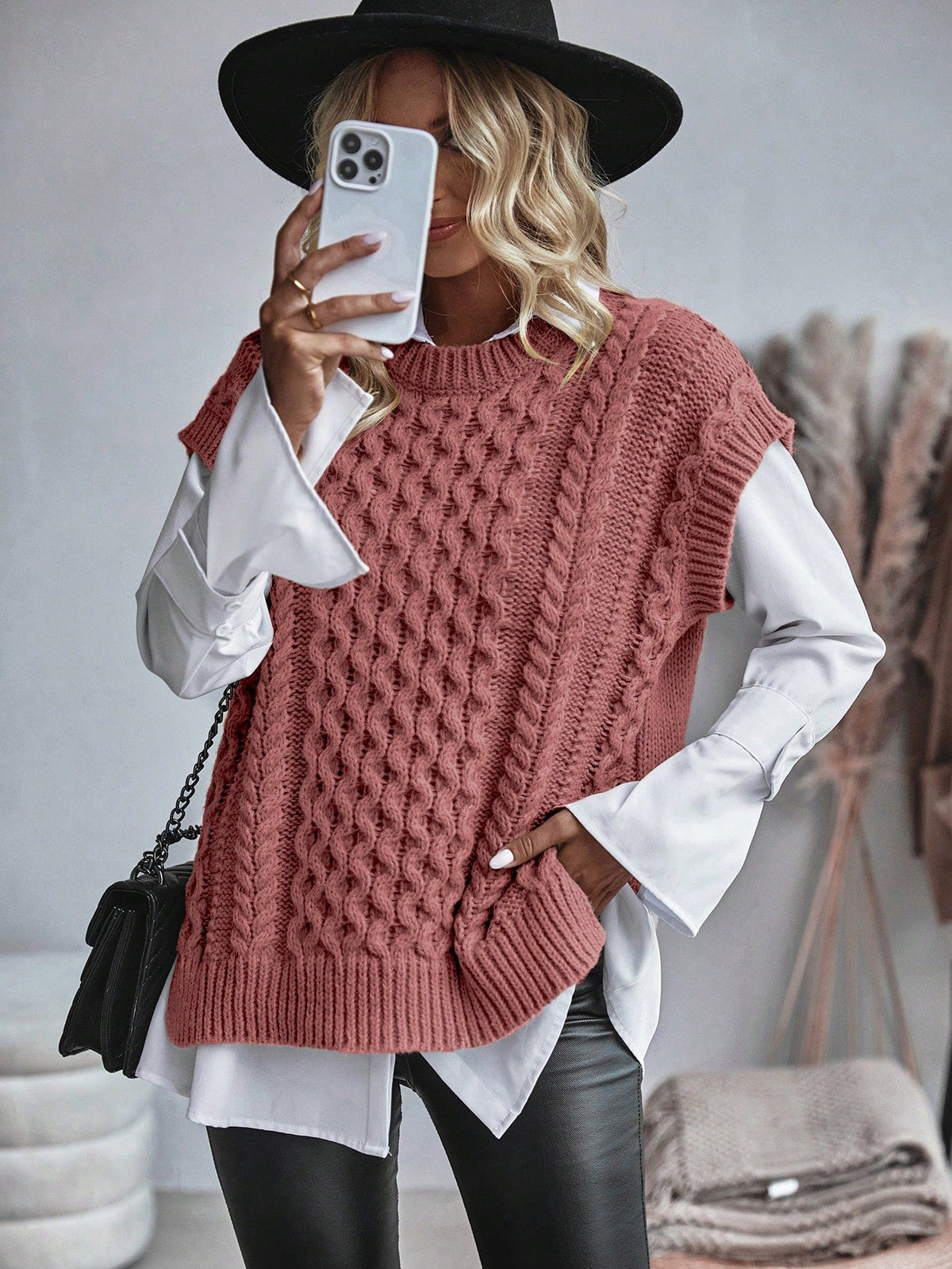 Gilet Sans Manche Femme en Tricot Motif Câble, Confortable et Élégant 7