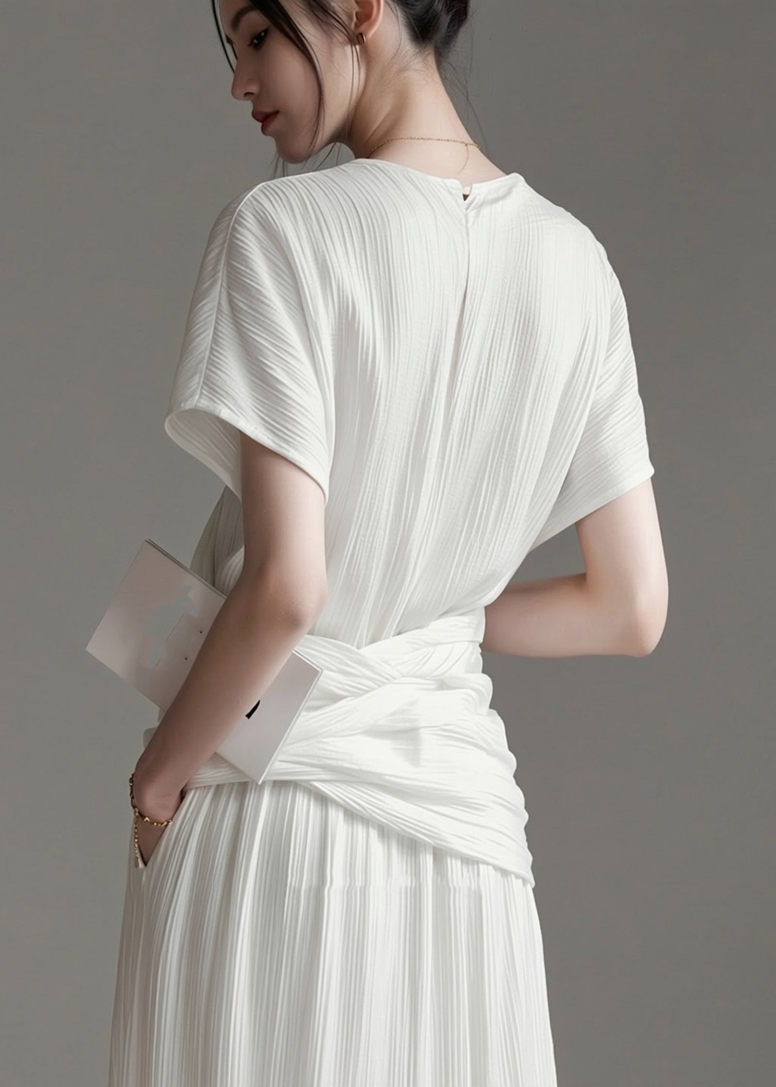 Haut Femme Col en V Orné de Perles Chic 4