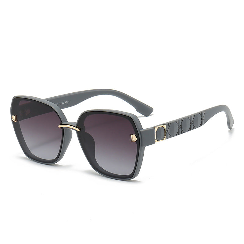 Lunette de Soleil Femme Monture Carrée Tendance 7