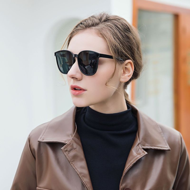 Lunette de Soleil Femme Style Œil de Chat Tendance 9