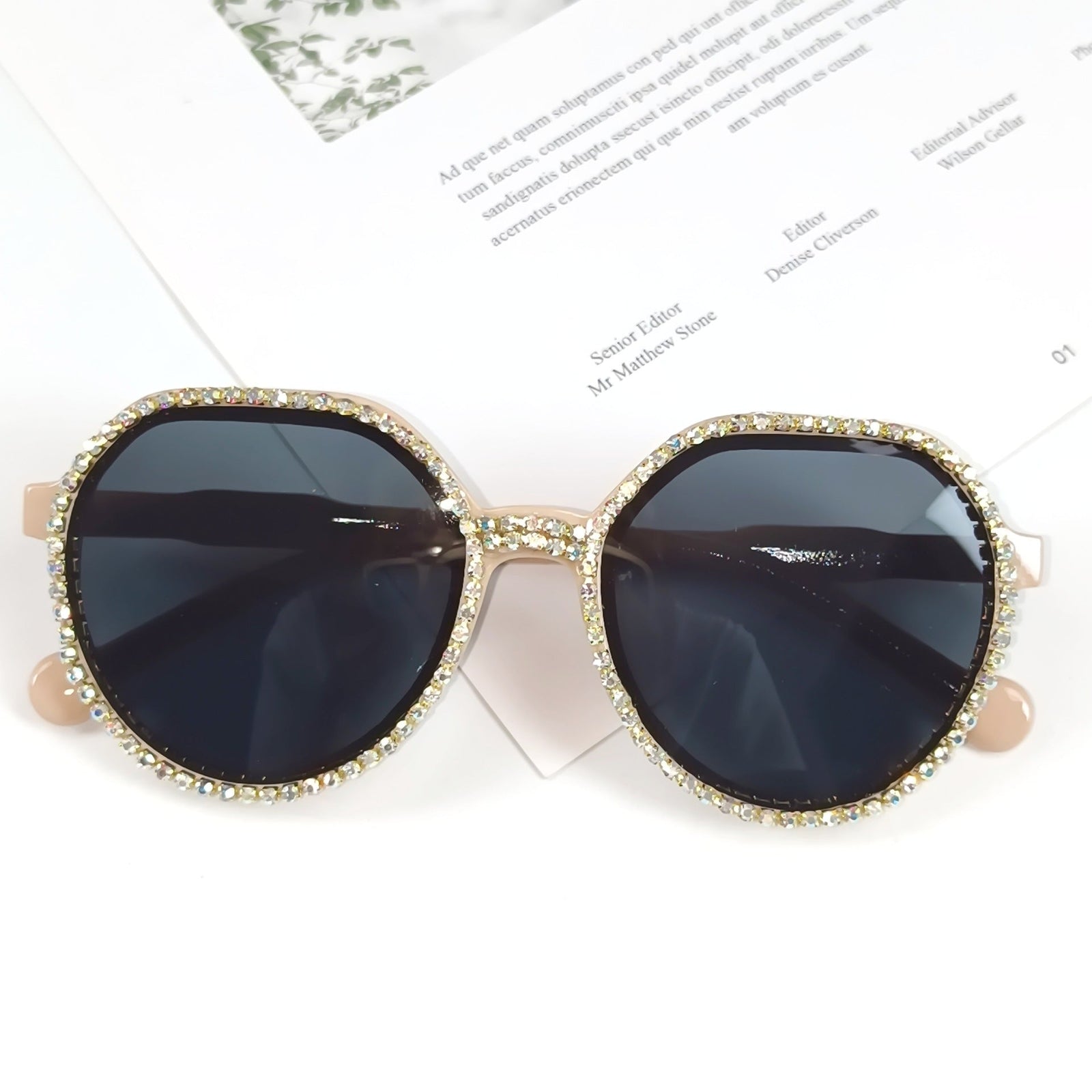 Lunette de Soleil Femme Surdimensionnée Embellie 8
