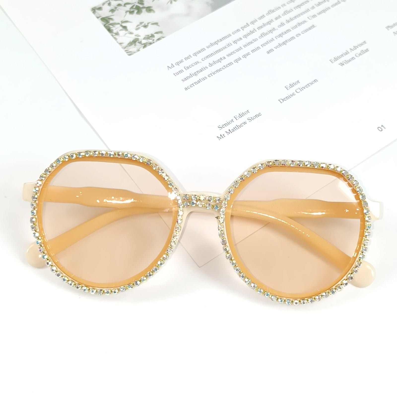 Lunette de Soleil Femme Surdimensionnée Embellie 9