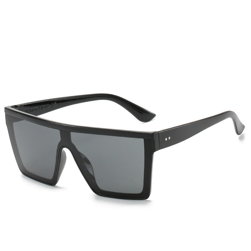 Lunette de Soleil Femme Surdimensionnée Rectangulaire Moderne 2