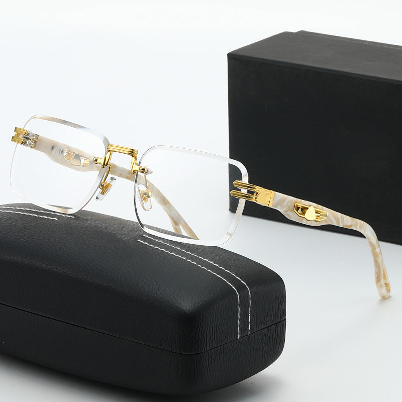 Lunettes de Lecture Femme Carrées Chic avec Accents Métalliques 8