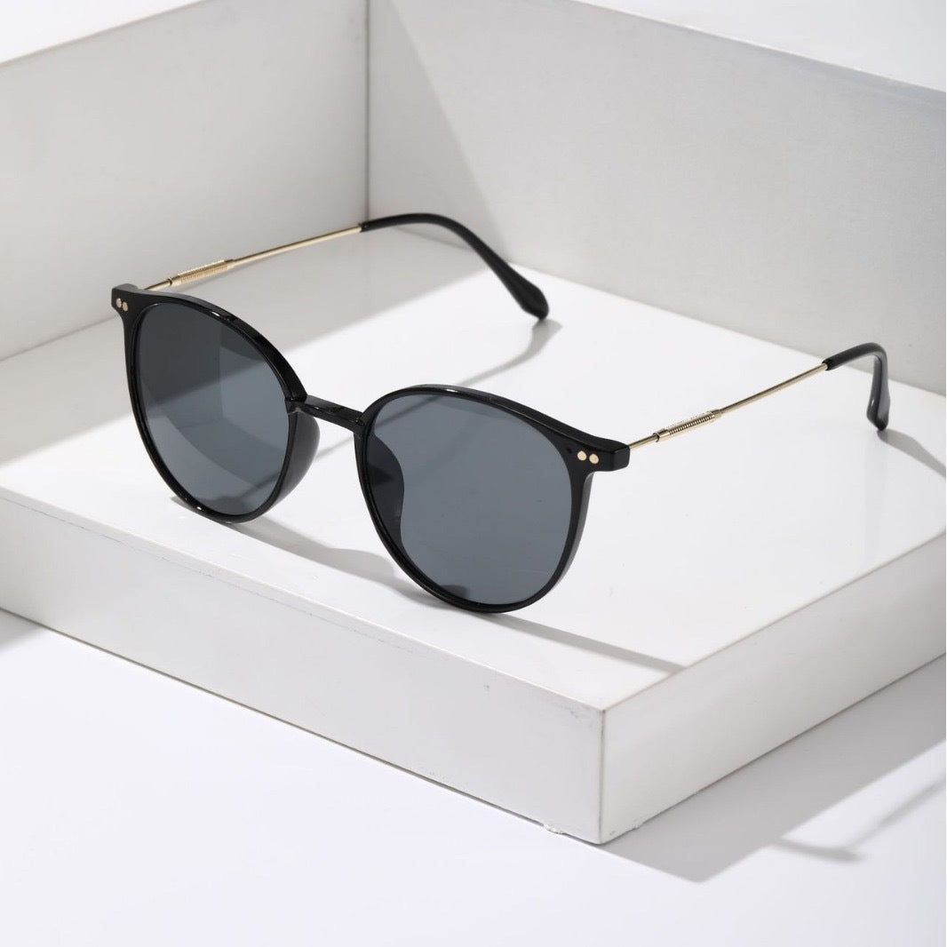 Lunettes de Soleil Femme Tendance Ronde avec Protection UV 1