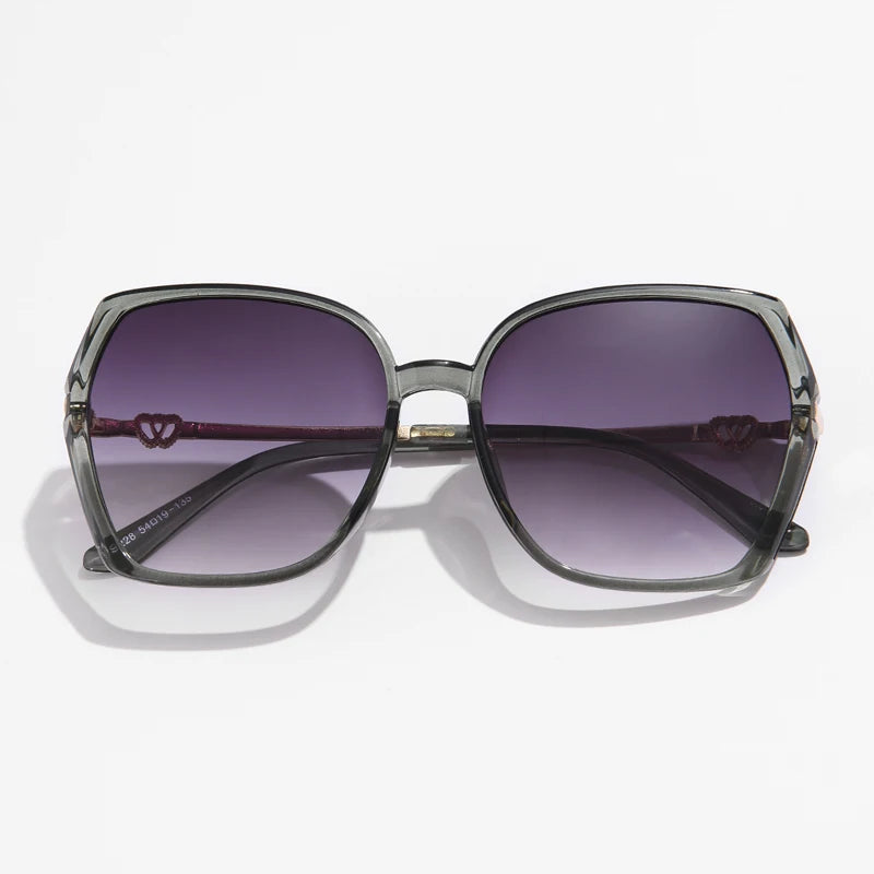 Lunettes de Soleil Oversize Dégradées Femme Moderne 4