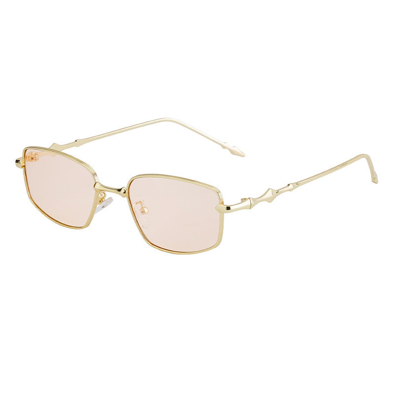 Lunettes de mode pour femmes au design asymétrique 5