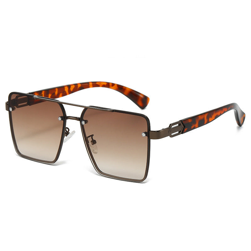 Lunettes de soleil carrées pour femmes avec monture en métal 5