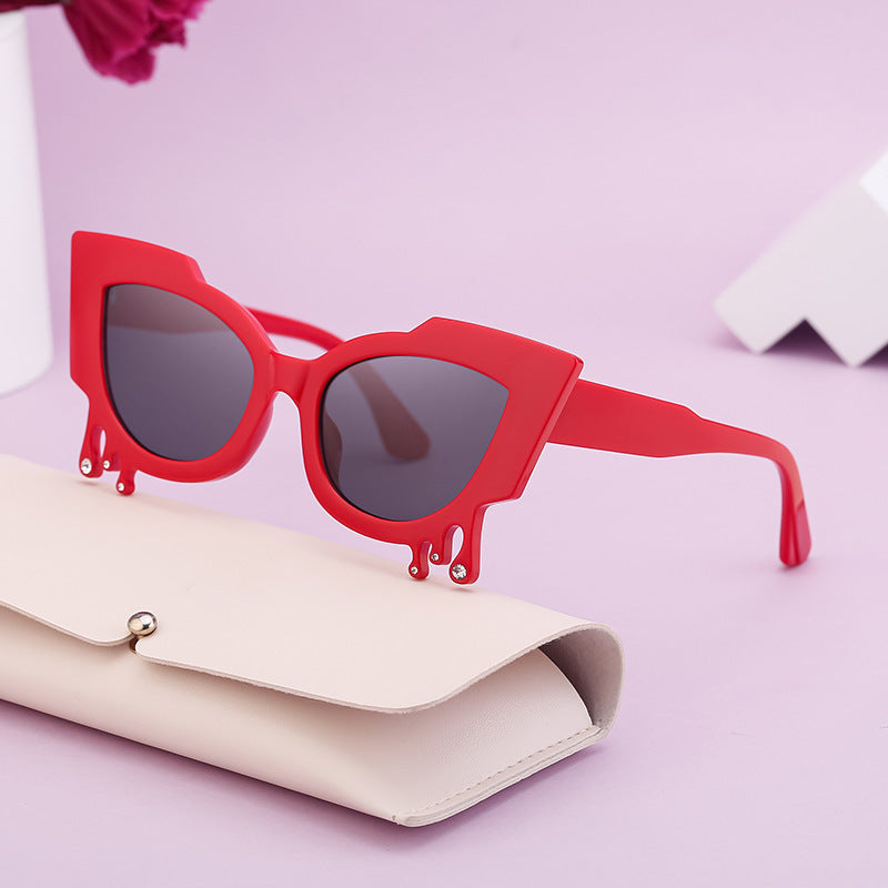 Lunettes de soleil femme style œil de chat 3