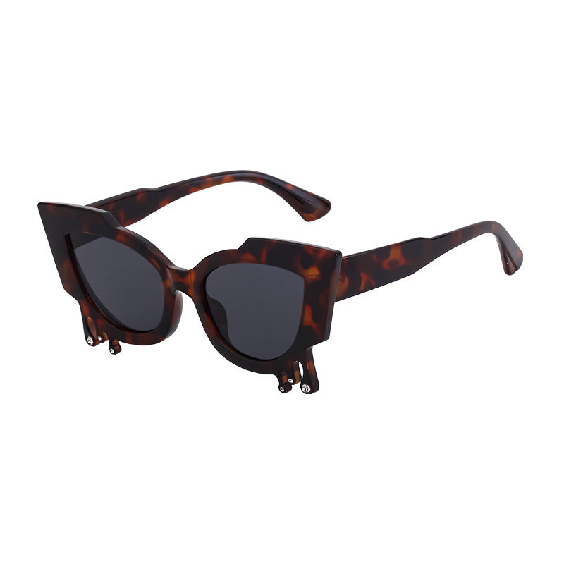 Lunettes de soleil femme style œil de chat 5